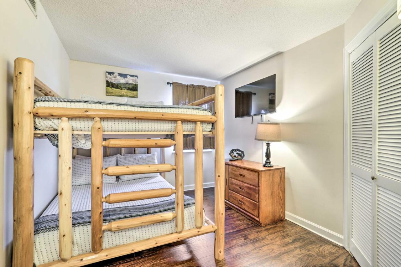 Gatlinburg Condo With Pool, Hot Tub, And Mtn Views! Екстериор снимка